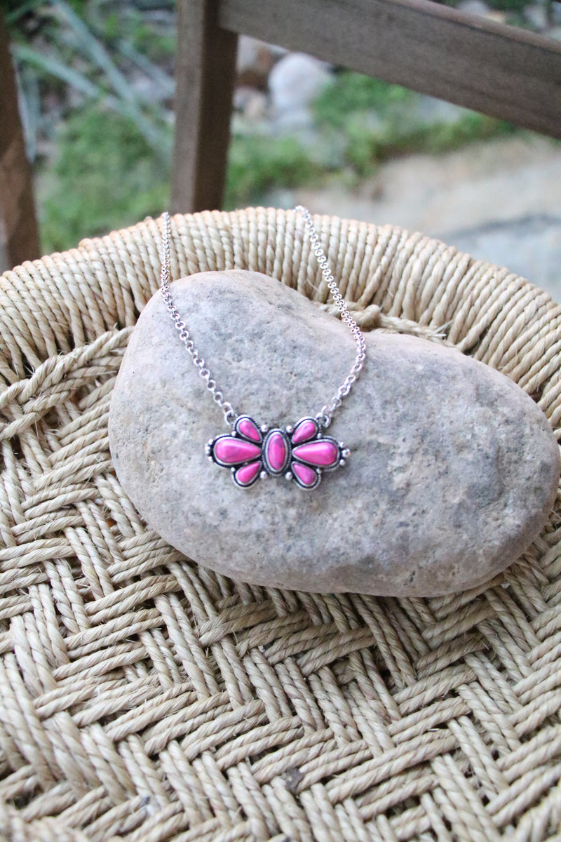20068 PINK FLOWER CONCHO NECKLACE