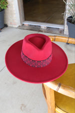 829228 RED WITH TRIBAL BAND WESTERN HAT